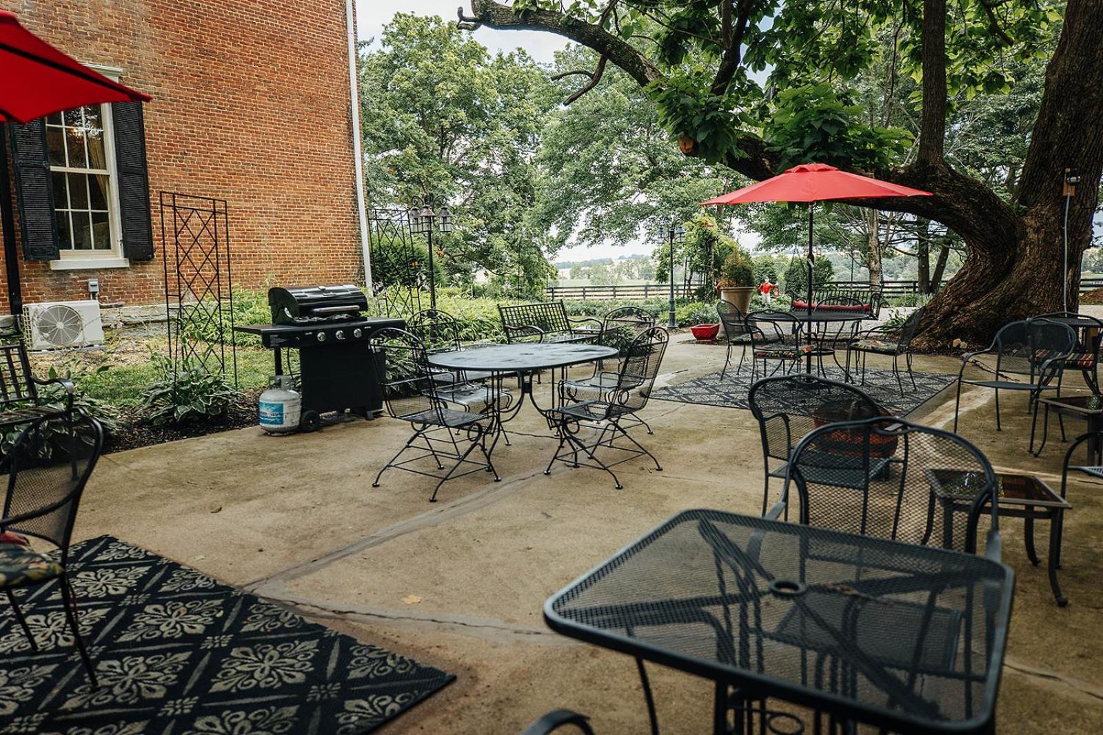 Maple Hill Manor Bed & Breakfast Springfield Εξωτερικό φωτογραφία