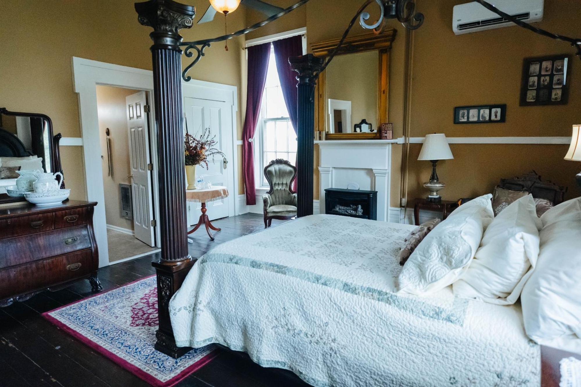 Maple Hill Manor Bed & Breakfast Springfield Εξωτερικό φωτογραφία