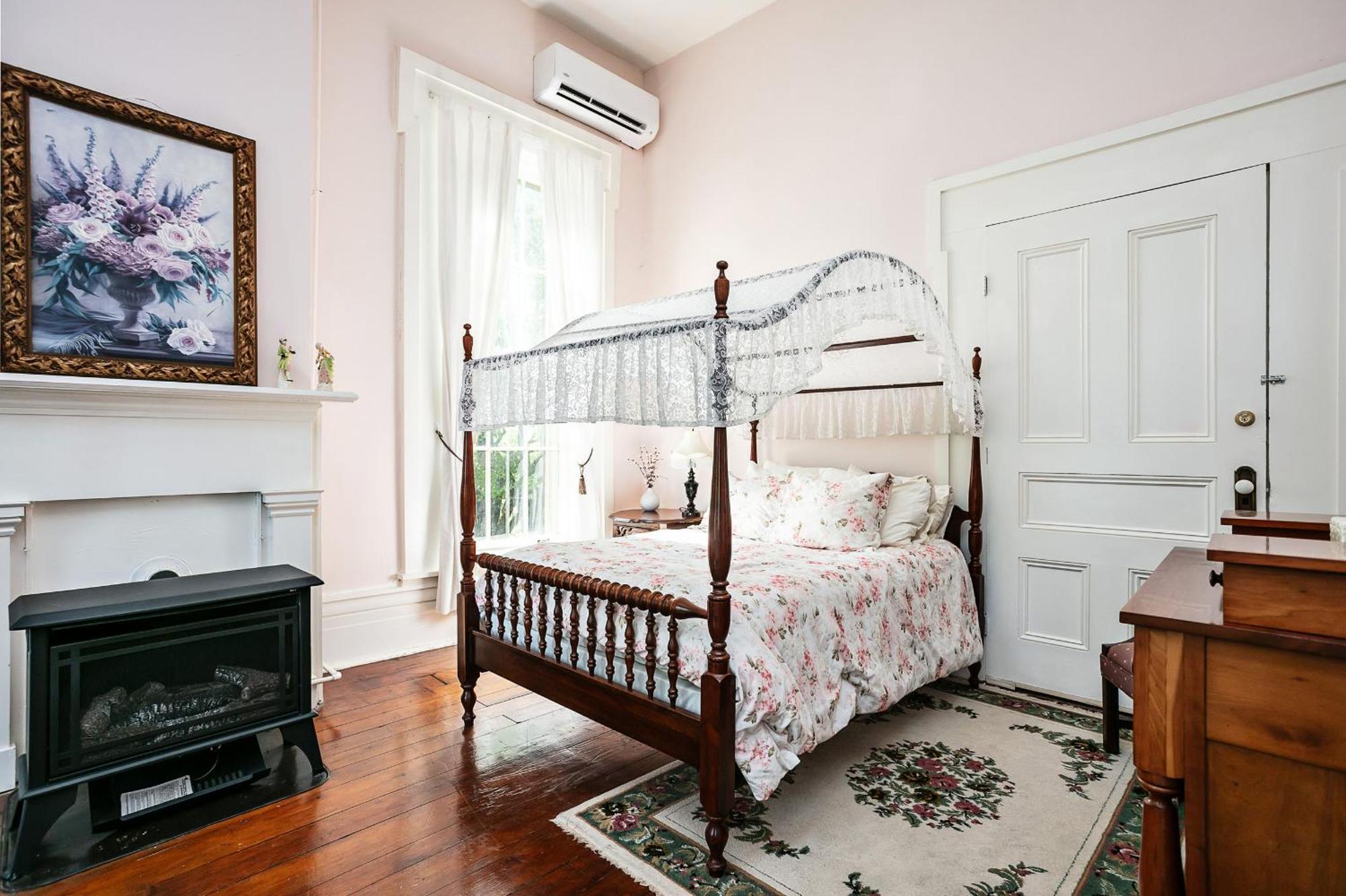 Maple Hill Manor Bed & Breakfast Springfield Εξωτερικό φωτογραφία