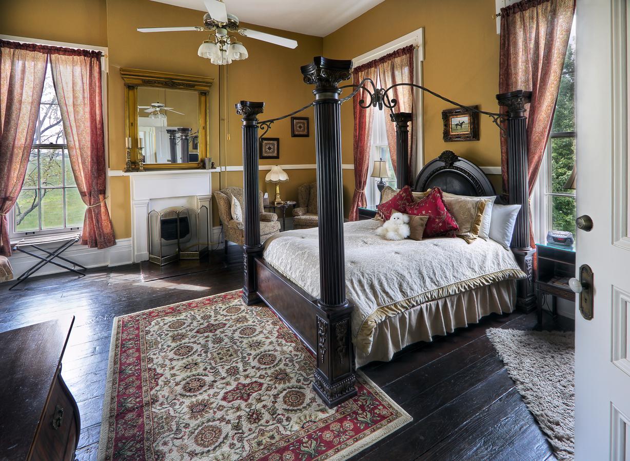 Maple Hill Manor Bed & Breakfast Springfield Εξωτερικό φωτογραφία